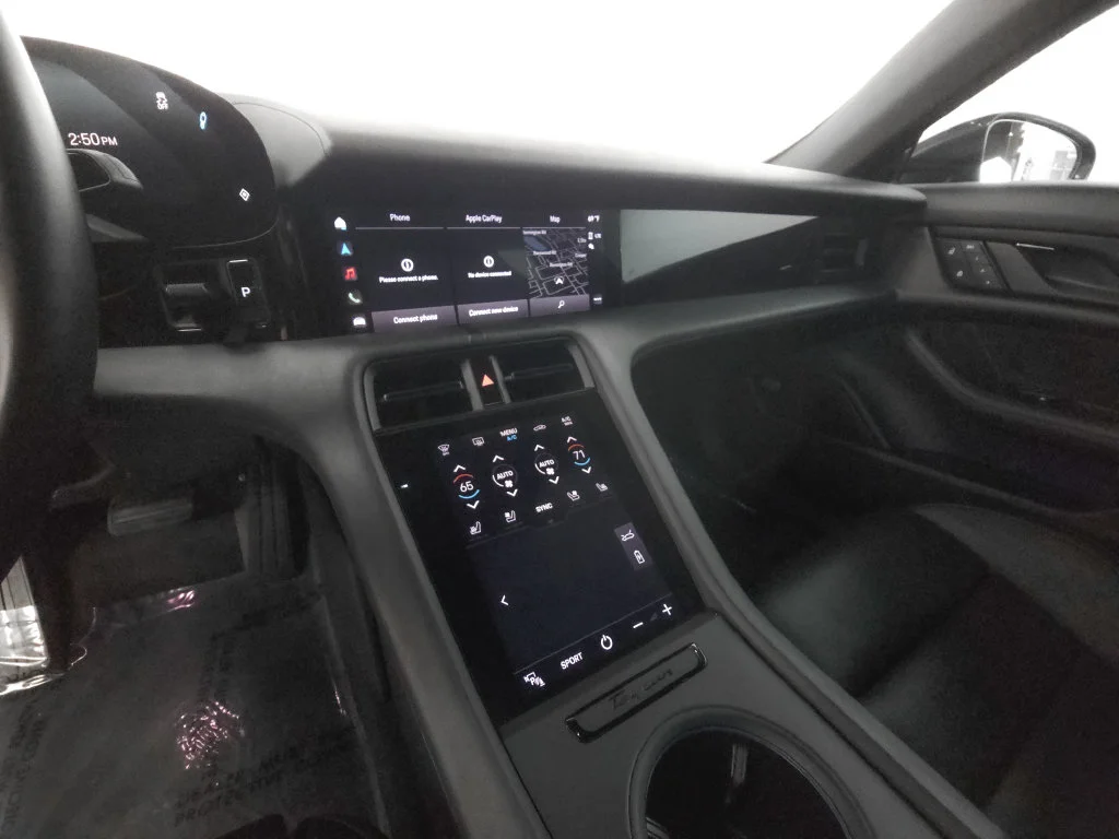 Used 2022 Volcano Grey Metallic Porsche Base image 15