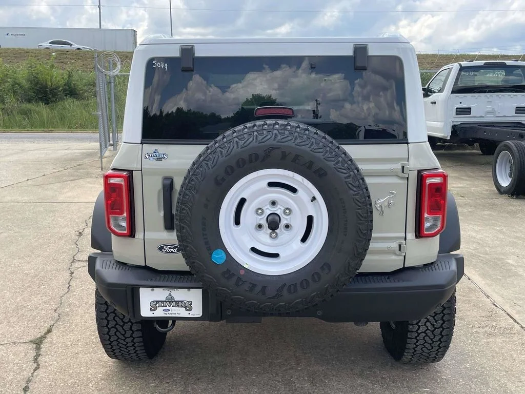 New 2026 Desert Sand Ford Heritage Edition image 4