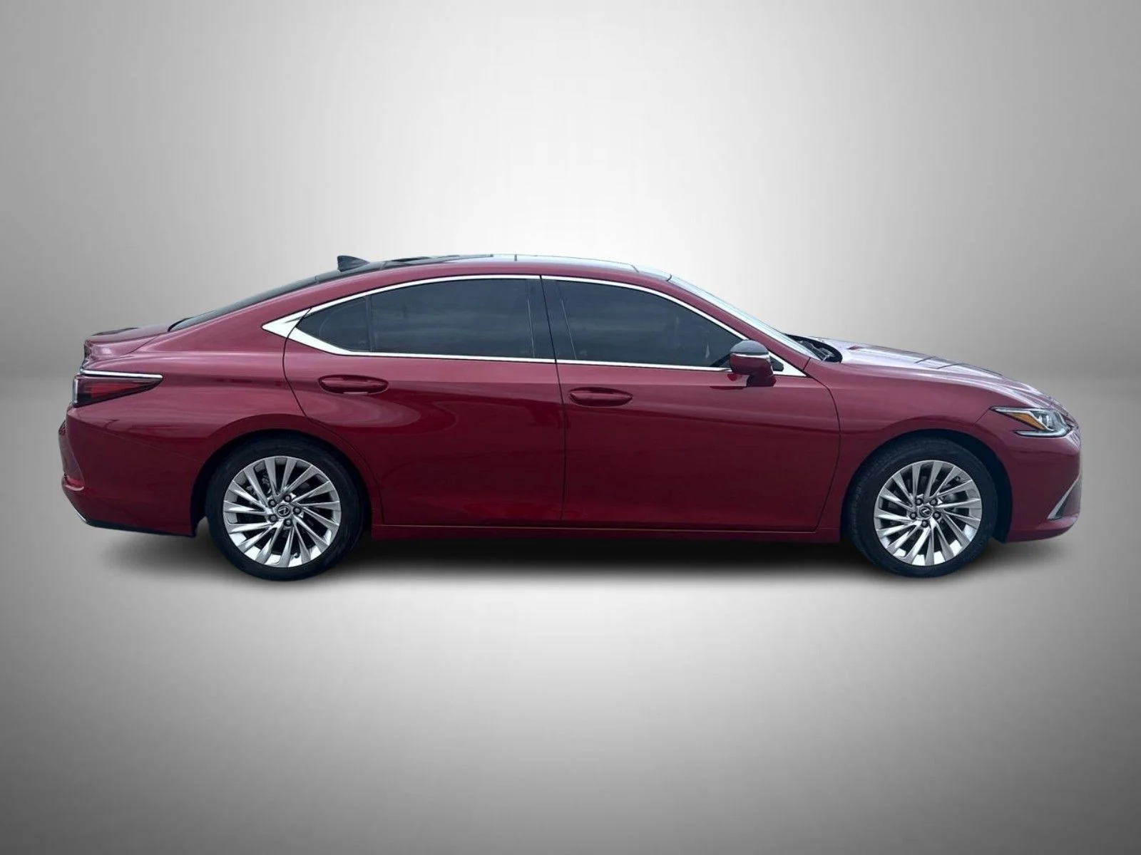 Used 2019 Red Lexus 350 Luxury image 4