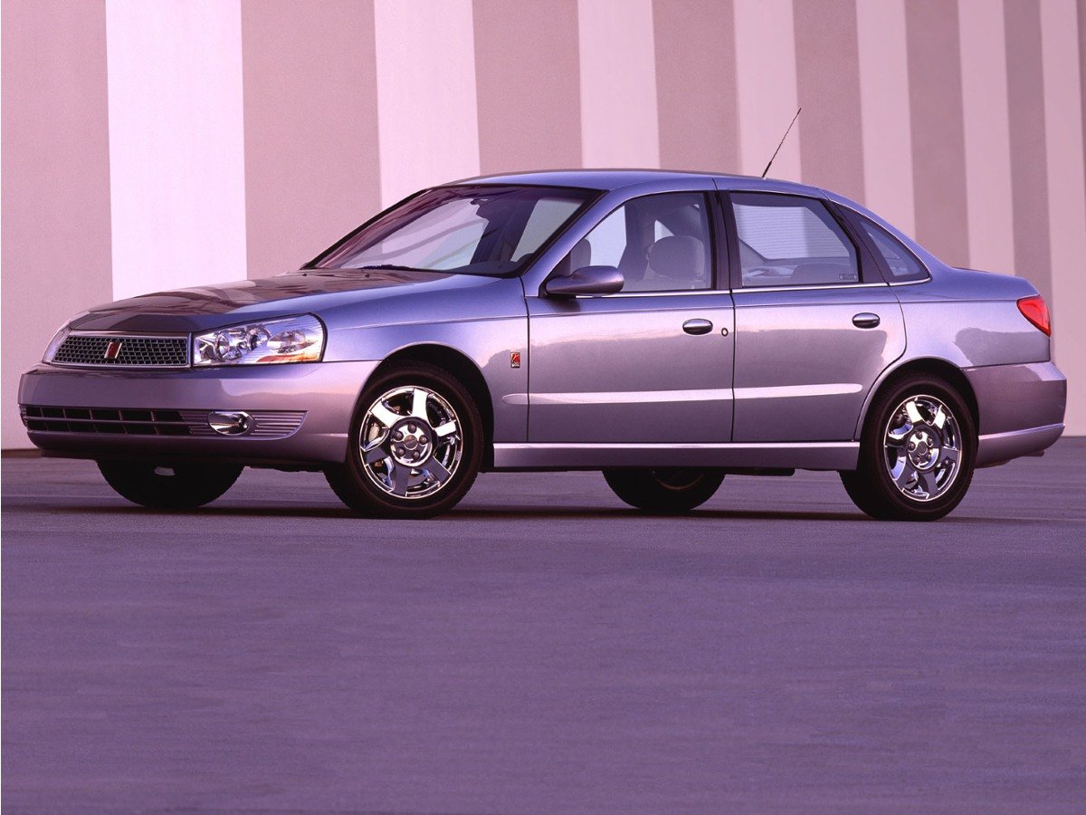2003 Saturn L-Series L200's photo