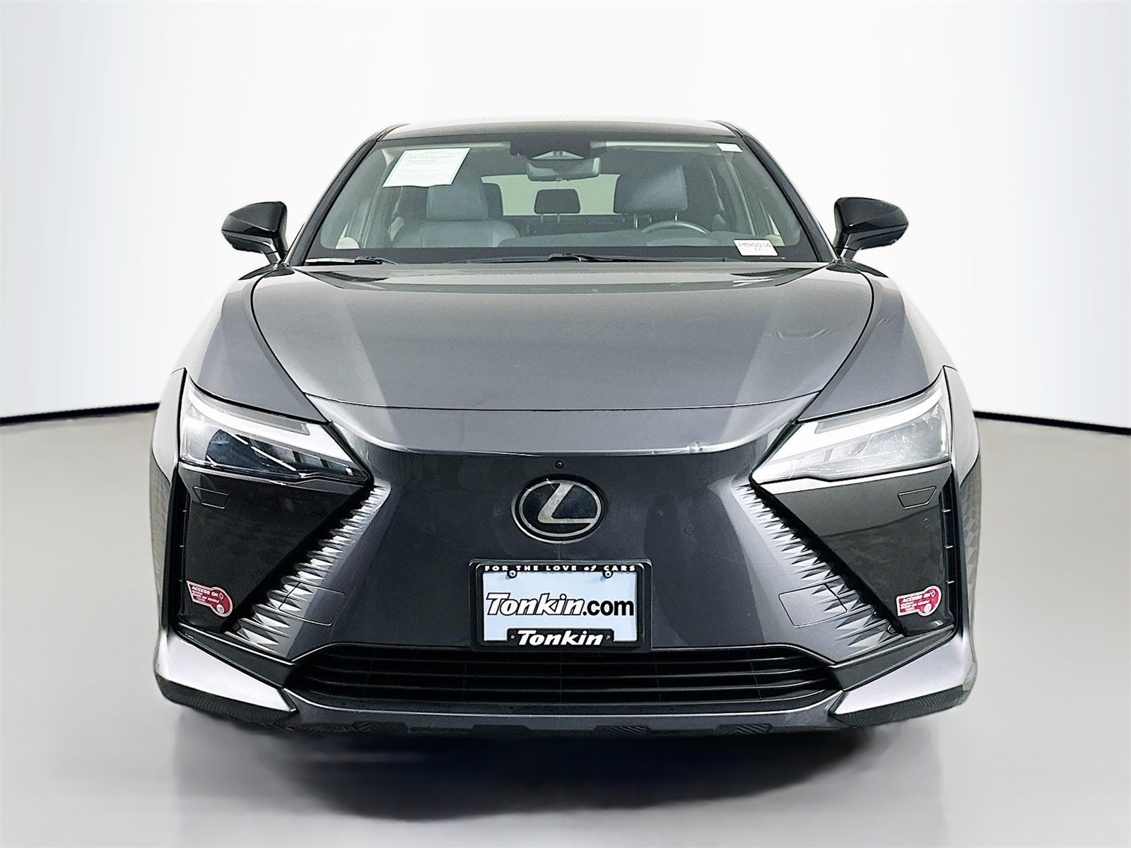 Used 2023 Lexus RZ Premium with VIN JTJAAAAB4PA016582 for sale in Gladstone, OR