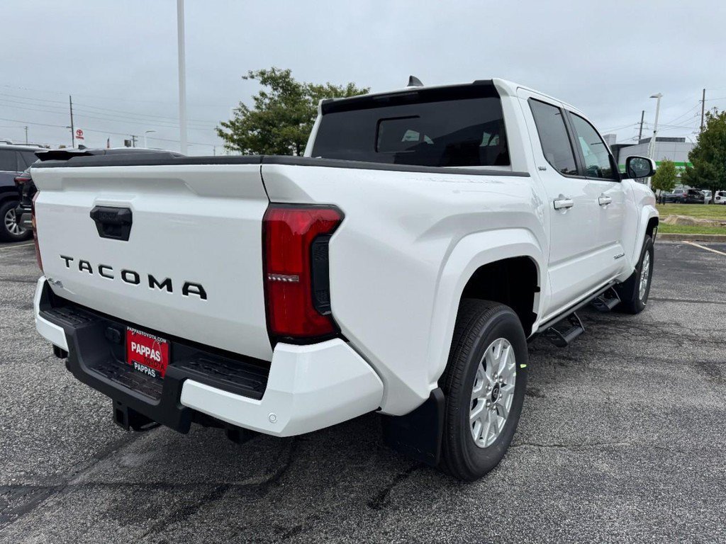 New 2026 Ice Cap Toyota  SR5 image 3