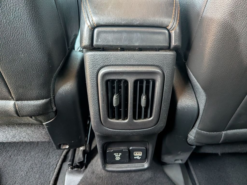 Used 2018 Blue Jeep Limited image 32