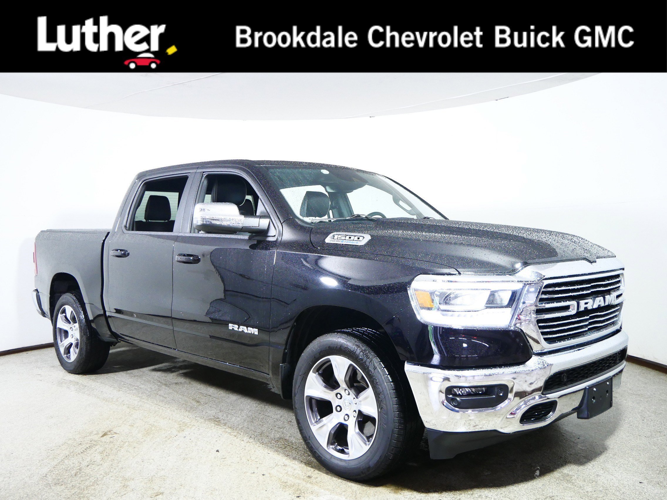 2023 RAM 1500 Laramie 4x4 Crew Cab 5'7's photo