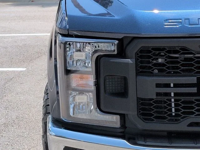 Used 2019 Blue Ford XLT image 10