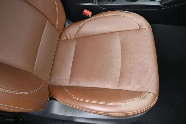 Used 2019 Black Subaru 2.5i image 34
