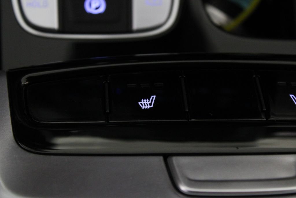 Certified Used 2024 Black Hyundai SEL image 28