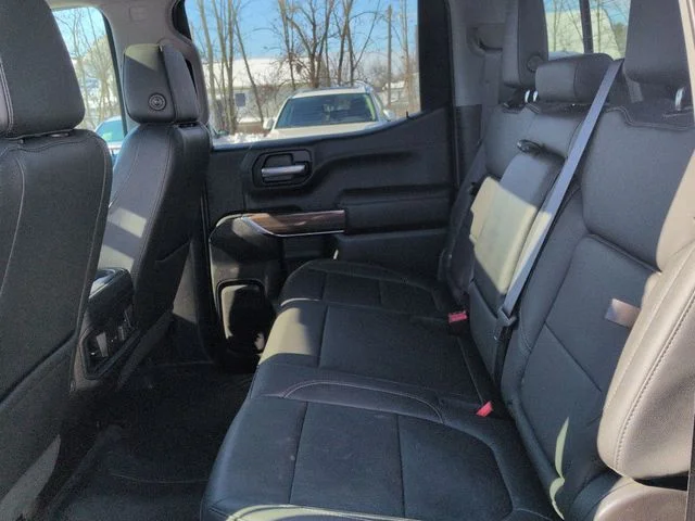 Used 2021 Silver Ice Metallic Chevrolet LT Trail Boss image 27
