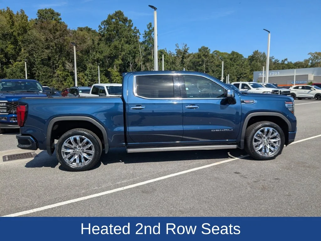 Used 2023 Blue GMC Denali image 3