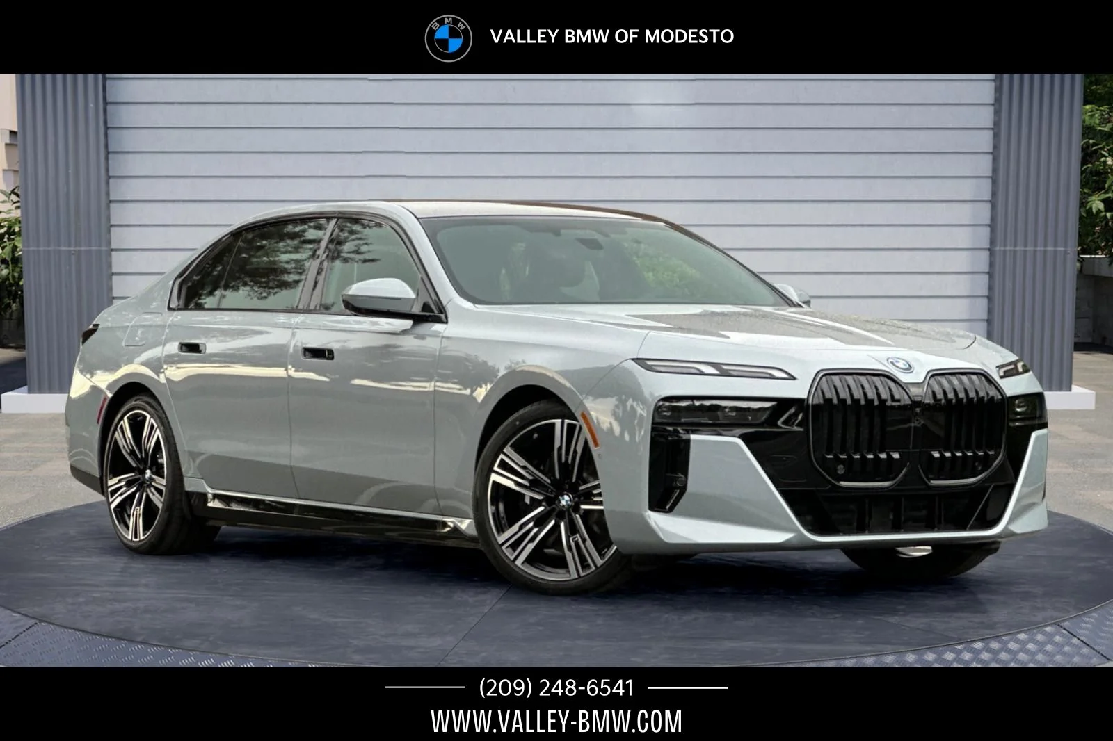 2026 BMW i7 xDrive60 Sedan's photo