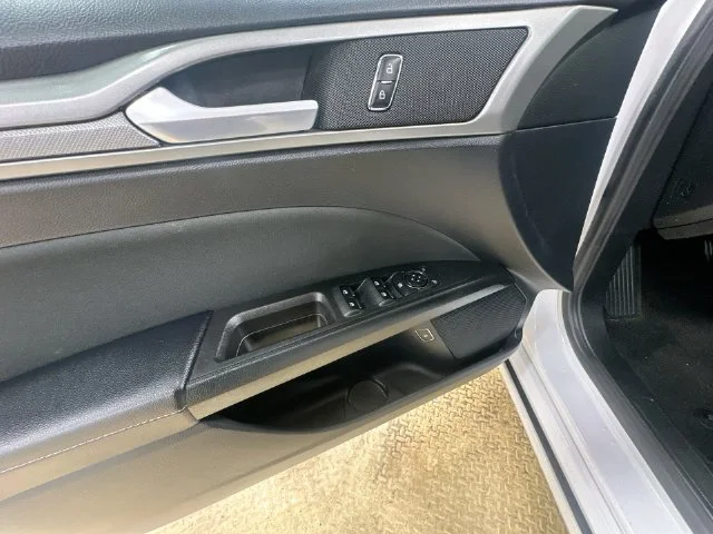 Used 2020 White Ford SE image 23