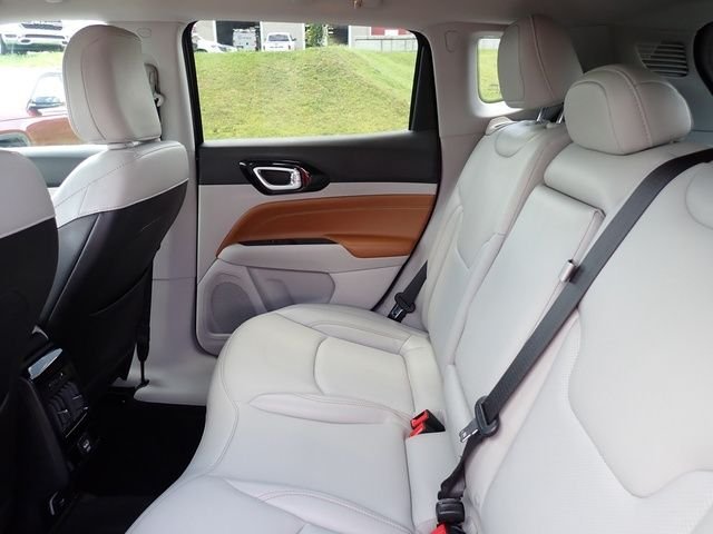 Used 2022 Gray Jeep Limited image 14
