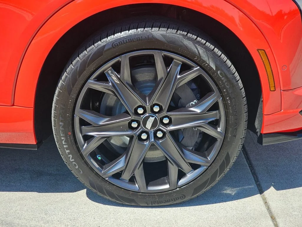 New 2026 Monarch Orange Cadillac V-Series image 9