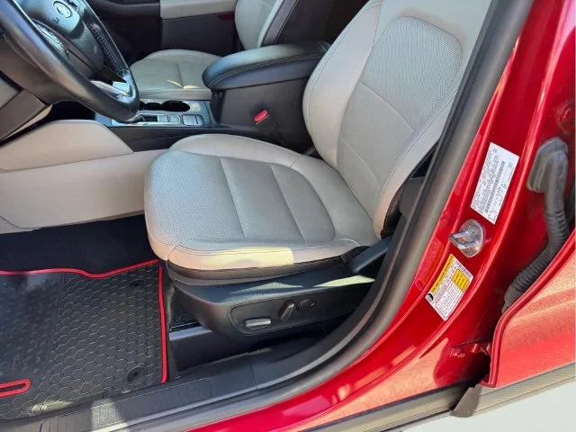 Used 2020 Red Ford SEL image 6