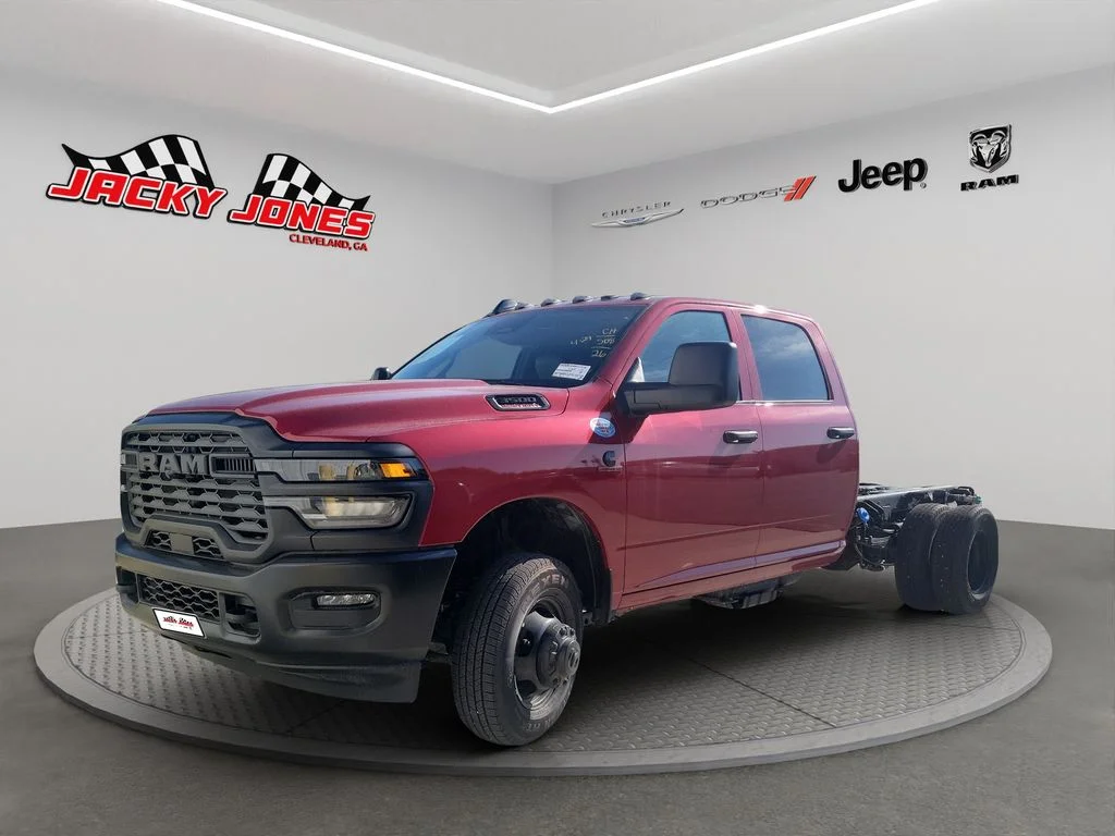 2026 RAM 3500 Tradesman Crew Cab's photo