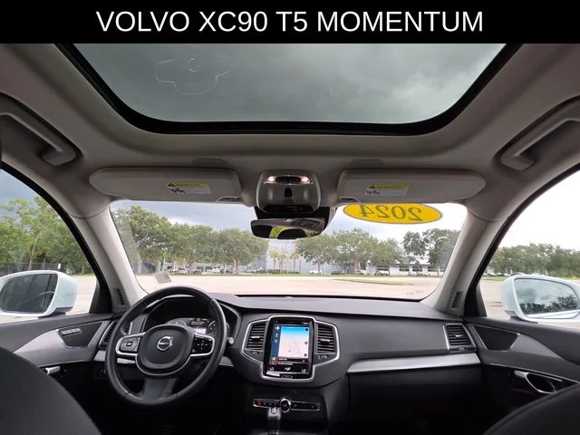 2022 Volvo XC90 Momentum - Photo 22