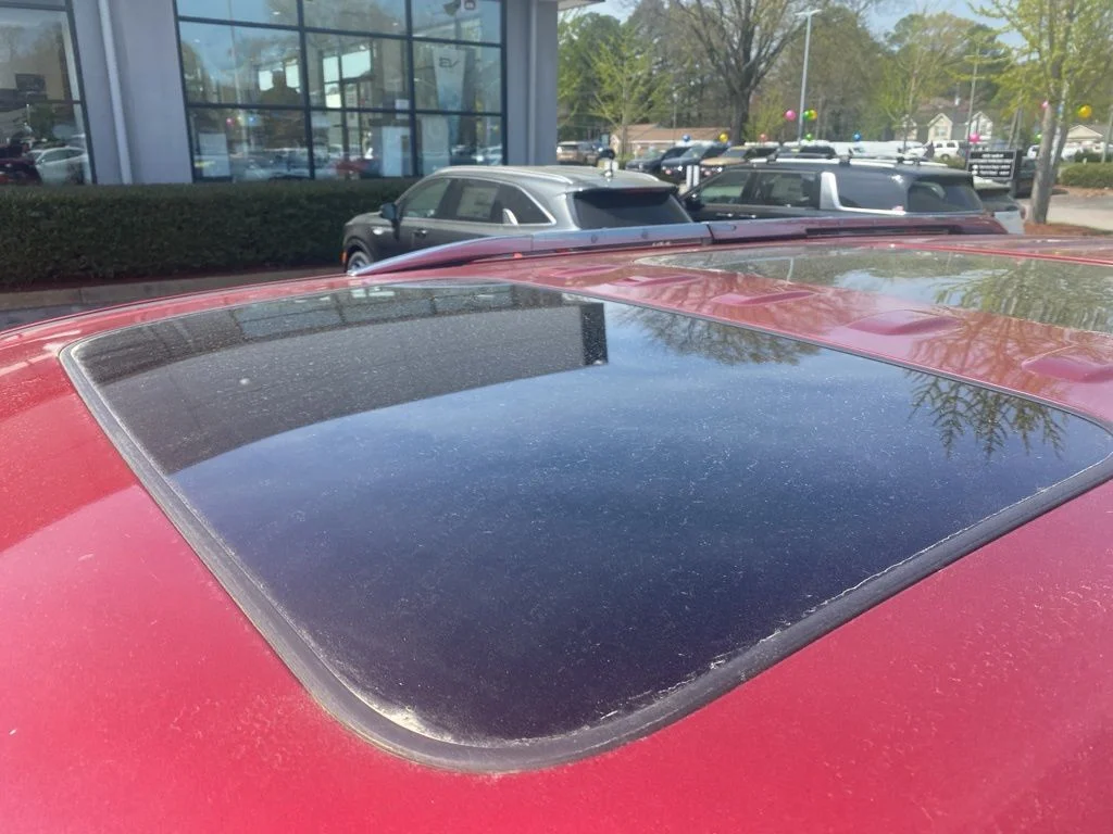 Used 2018 Red Chevrolet High Country image 11