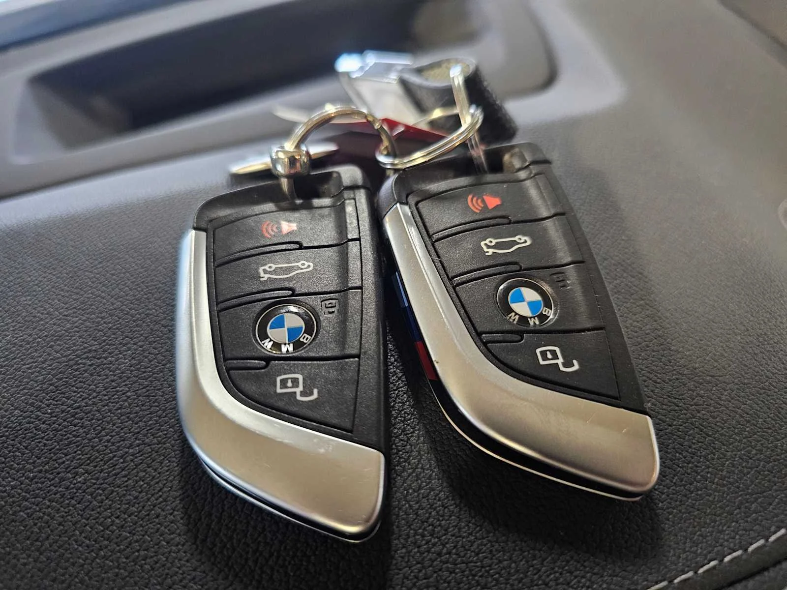 Used 2023 Brooklyn Grey Metallic BMW M40i image 34