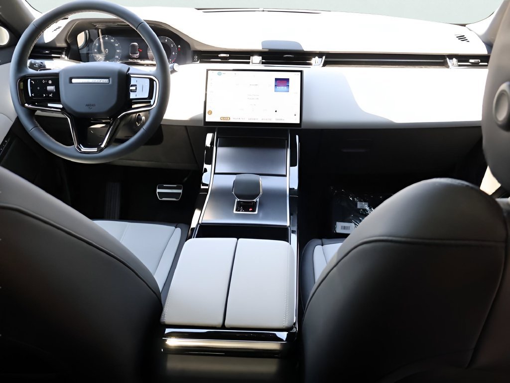 Used 2026 Tribeca Blue Metallic Land Rover Dynamic image 14