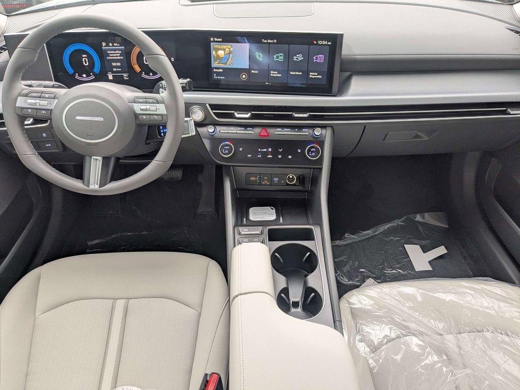 New 2026 Silver Hyundai SEL Sport image 13