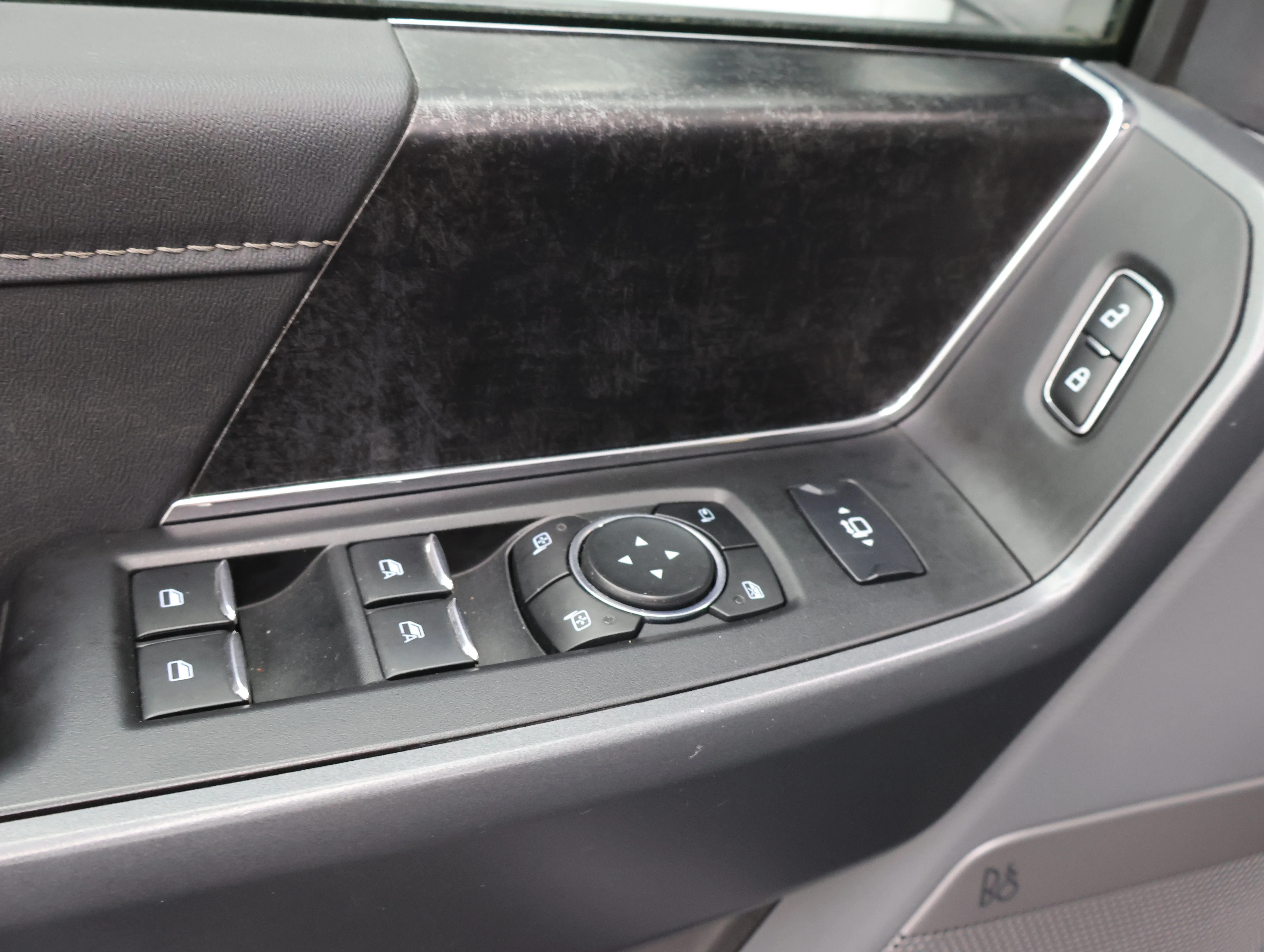 Used 2023 Carbonized Gray Metallic Ford XLT image 45