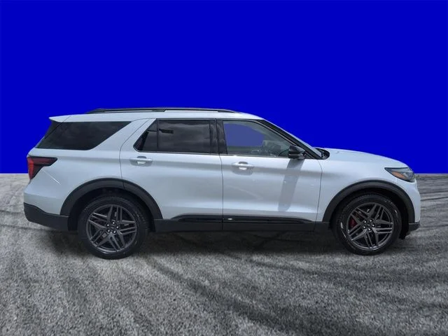 New 2026 Space White Metallic Ford ST image 3