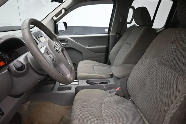 Used 2015 Black Nissan SV image 15