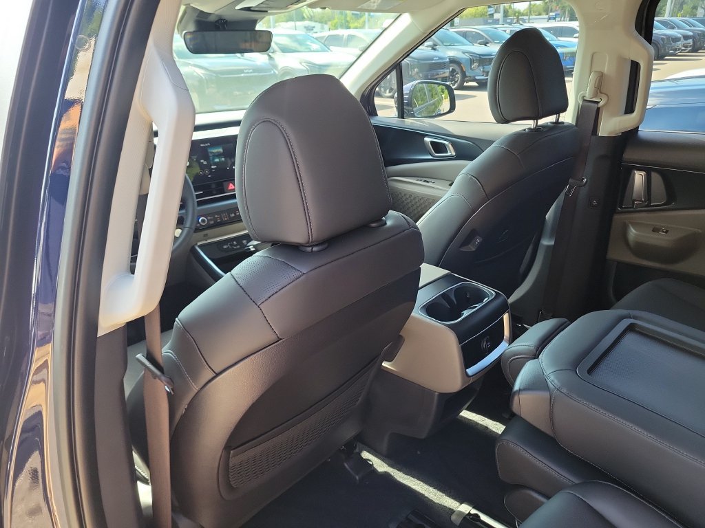 New 2026 Deep Chroma Blue Kia LXS image 16