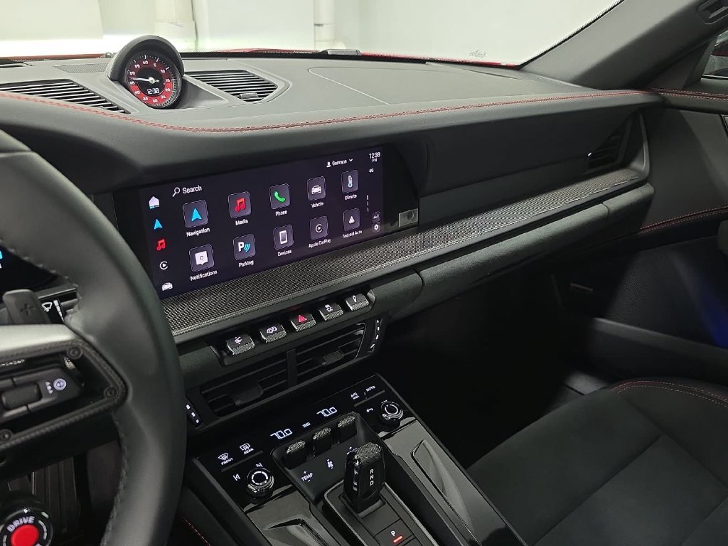 Used 2025  Porsche Carrera GTS Cabriolet image 15