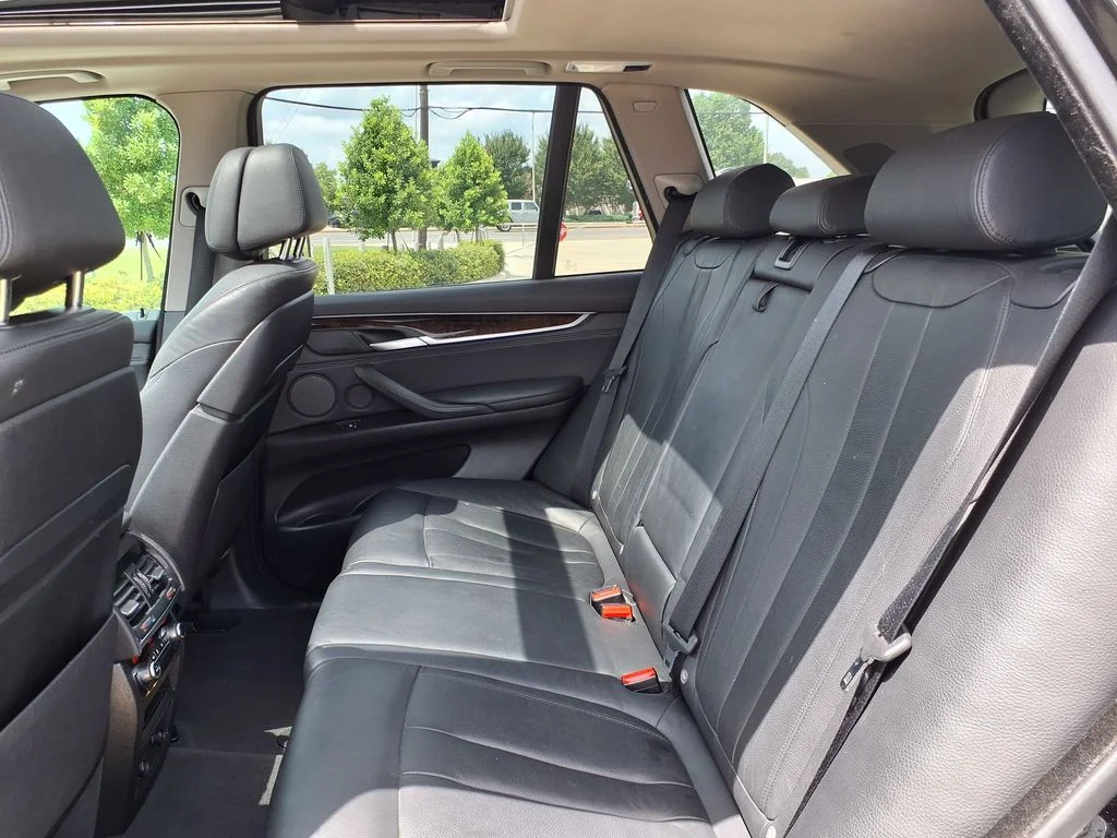 Used 2016 Black BMW xDrive35i image 19