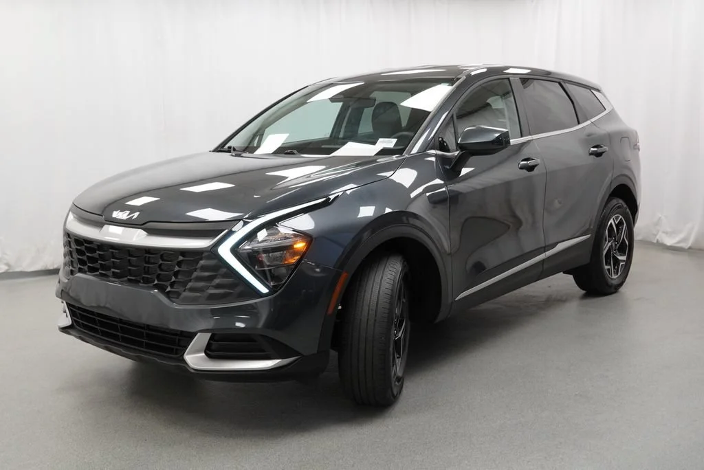 Used 2023 Gray Kia LX image 7