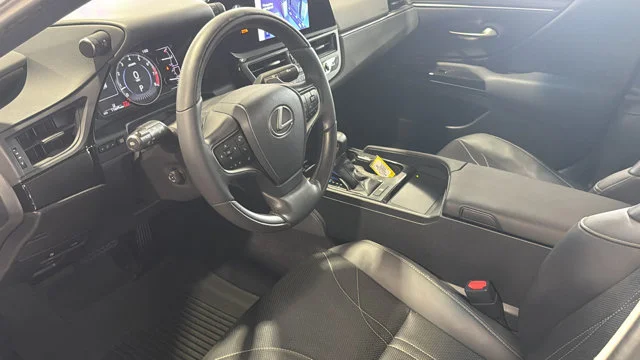 Used 2023 White Lexus 350 Luxury image 24