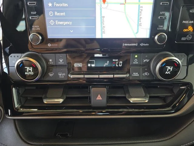 Used 2020 Magnetic Gray Metallic Toyota XLE image 26