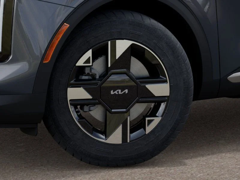 New 2026 Steel Gray Kia LX image 9