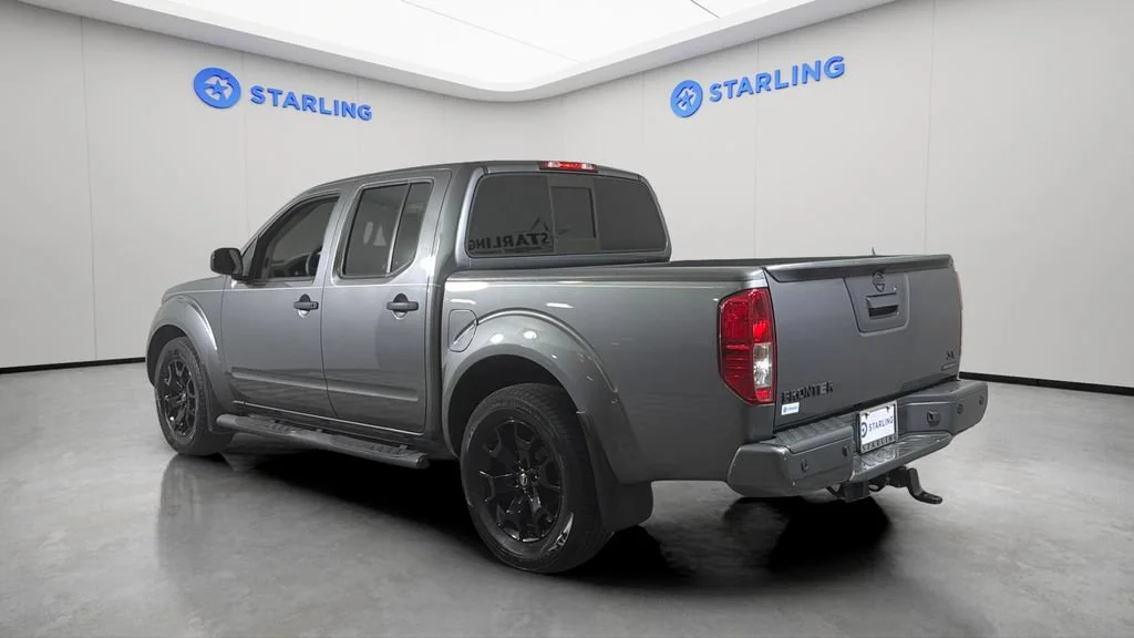 2020 Nissan Frontier SV - Photo 6