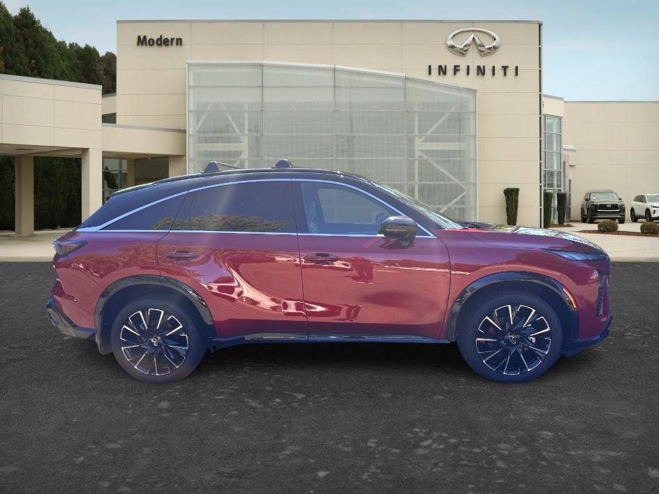 New 2027 Sunfire Red/Black INFINITI AUTOGRAPH image 4