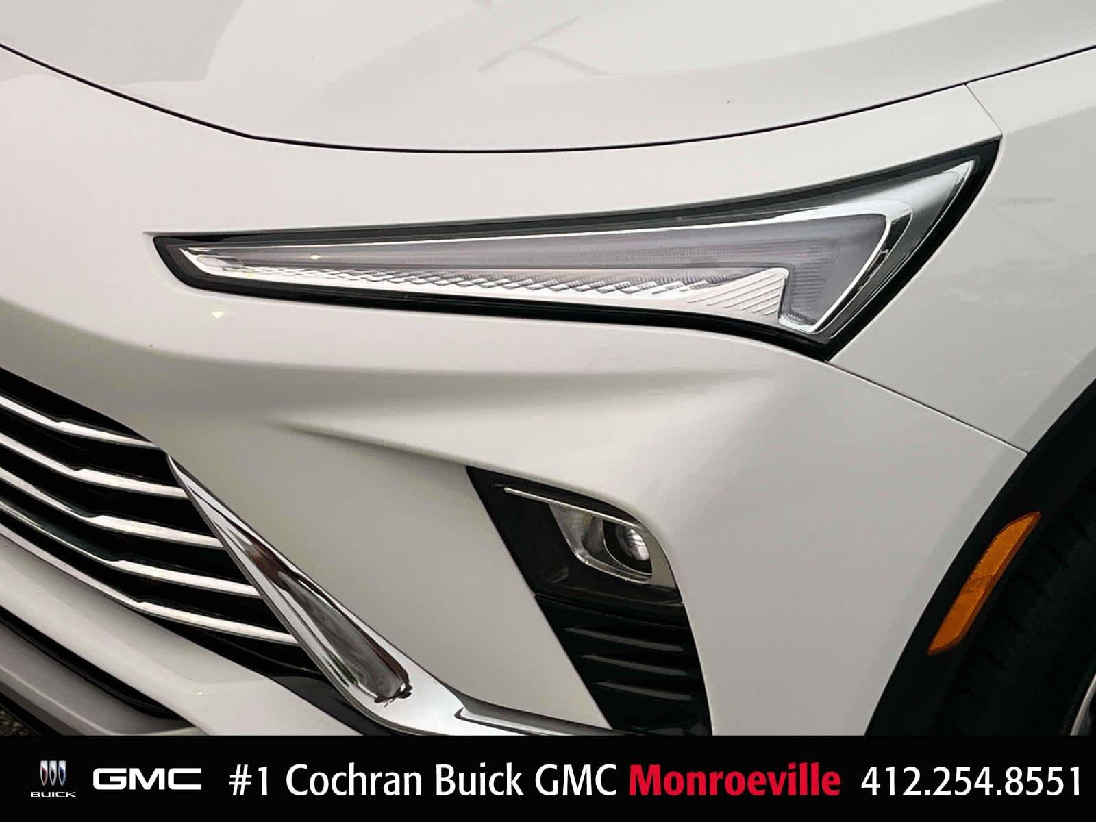 Certified Used 2025 Summit White Buick Preferred image 13