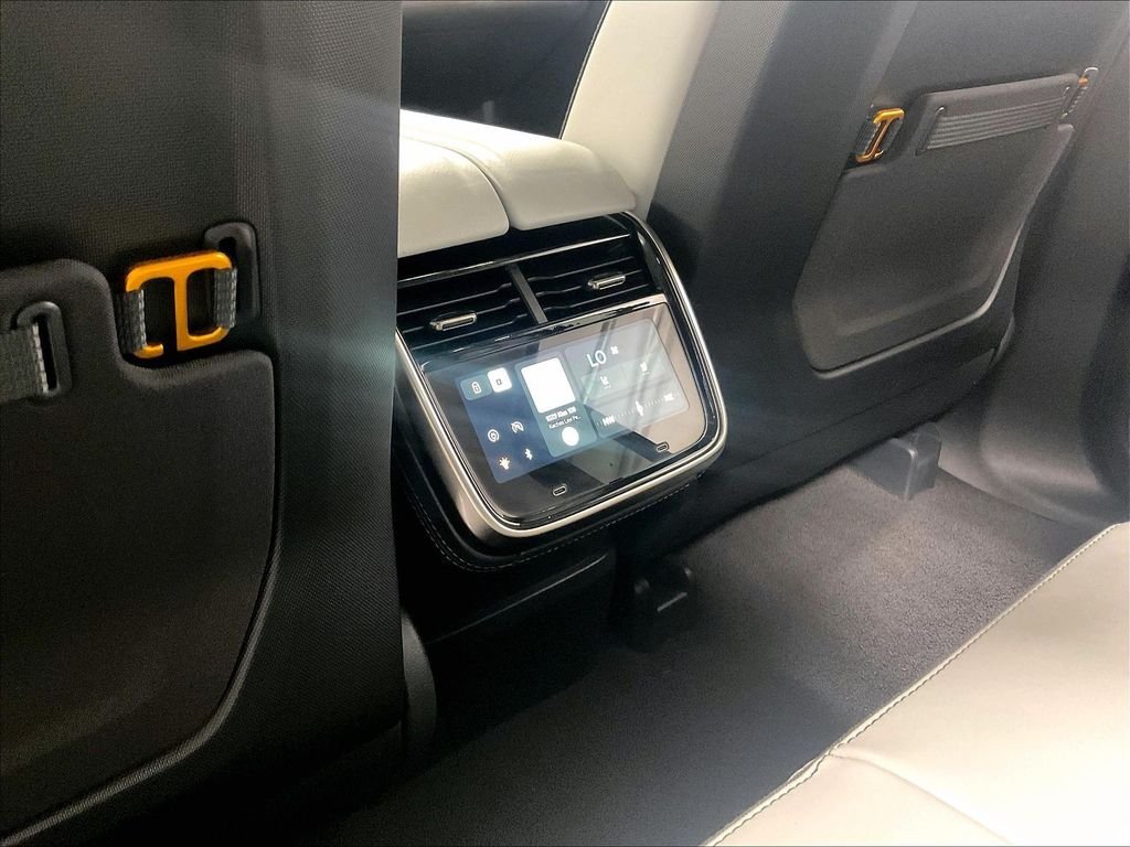 Used 2023 Green Rivian Adventure image 29
