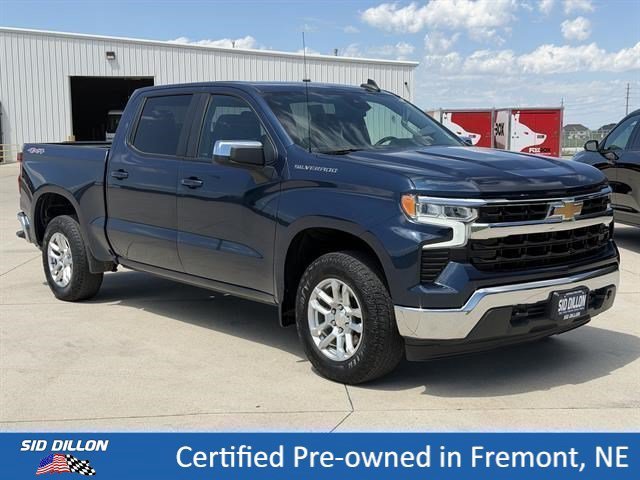 Used 2022 Northsky Blue Metallic Chevrolet LT image 11