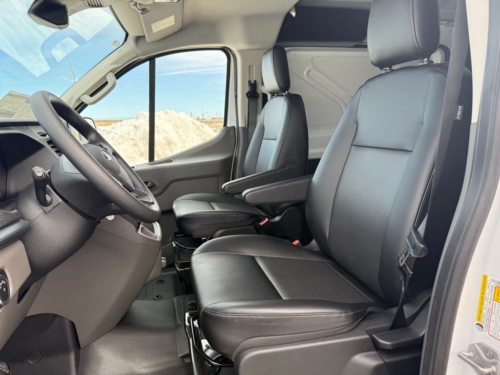 2025 Ford Transit Van Base - Photo 7