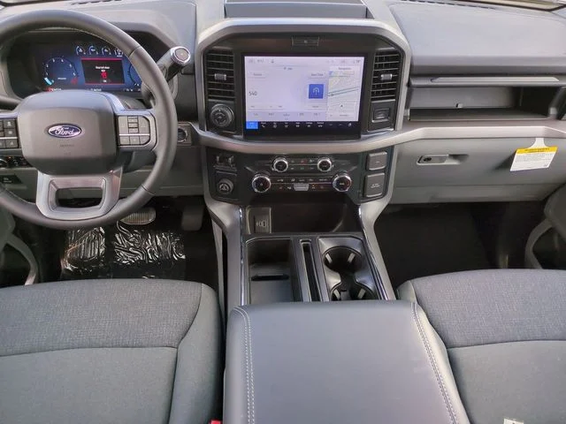New 2026 Agate Black Metallic Ford XLT image 15