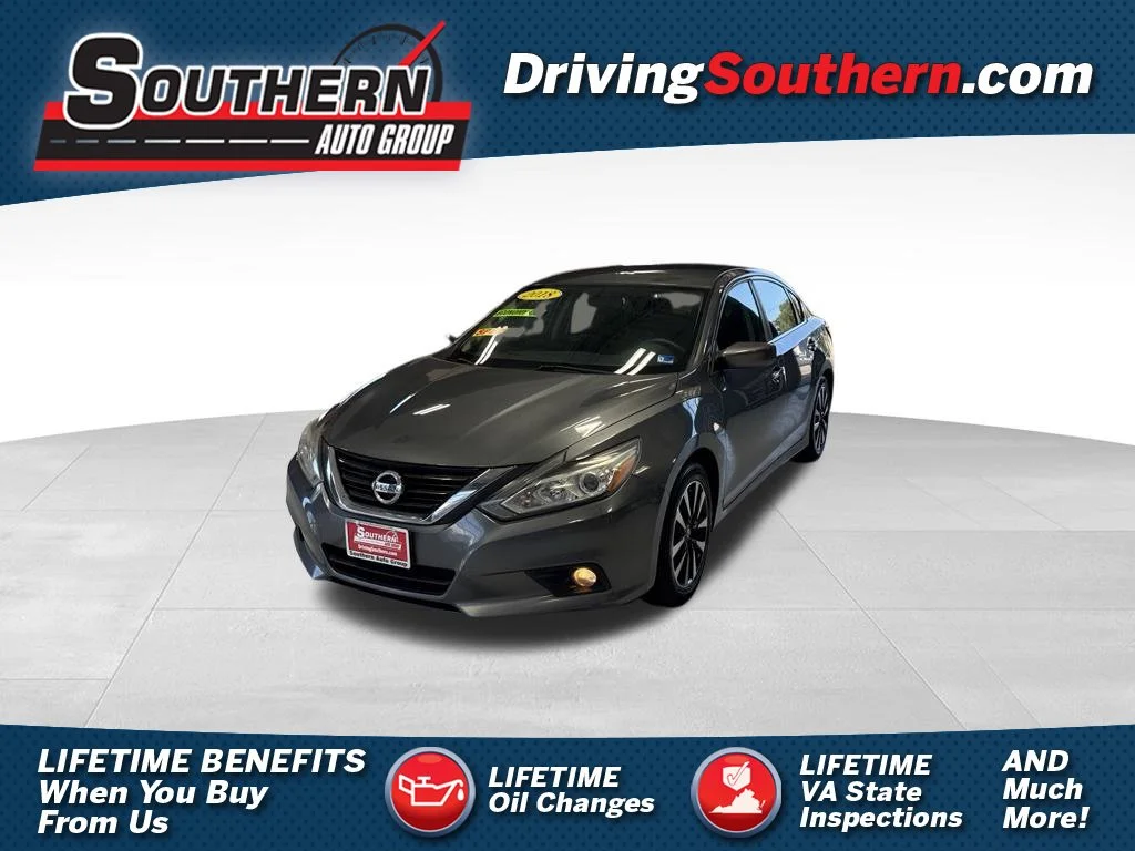 Used 2018 Gray Nissan 2.5 SV image 1
