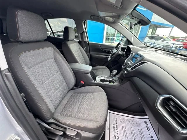 2022 Chevrolet Equinox LT - Photo 11