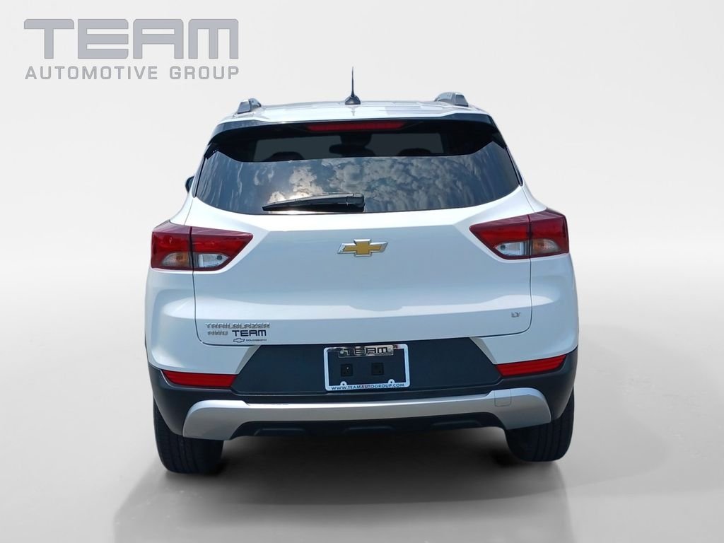 Used 2023 White Chevrolet LT image 6