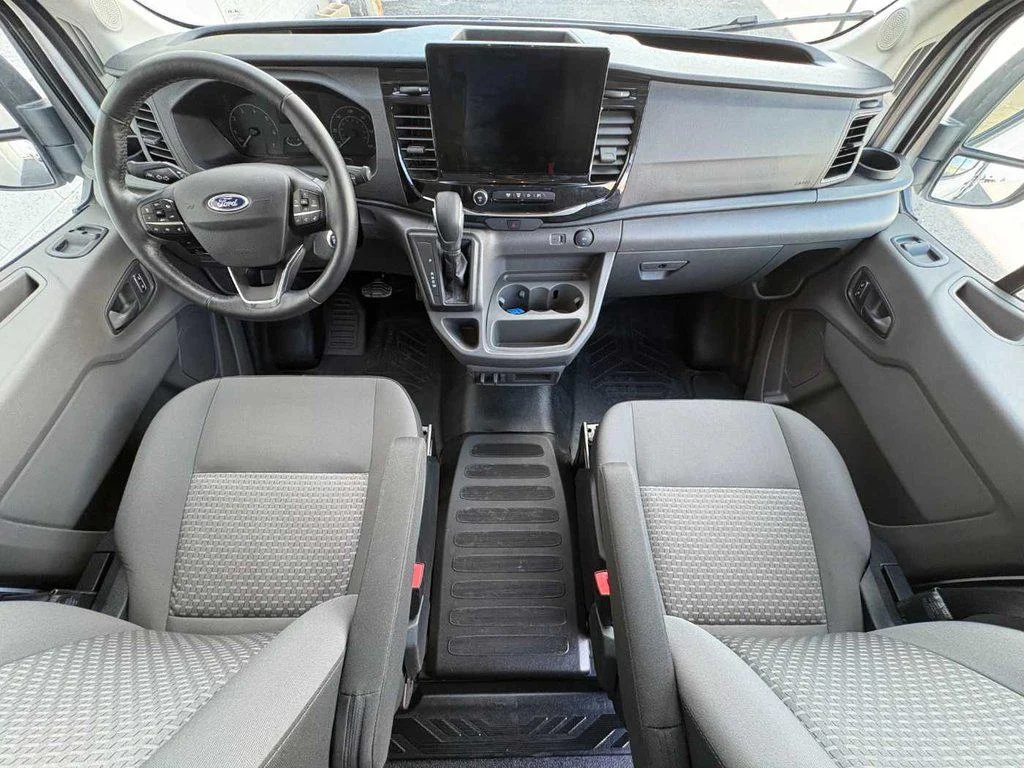 2025 Ford Transit Passenger Van XLT - Photo 17