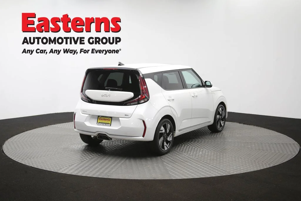 Used 2023 White Kia GT-Line image 40