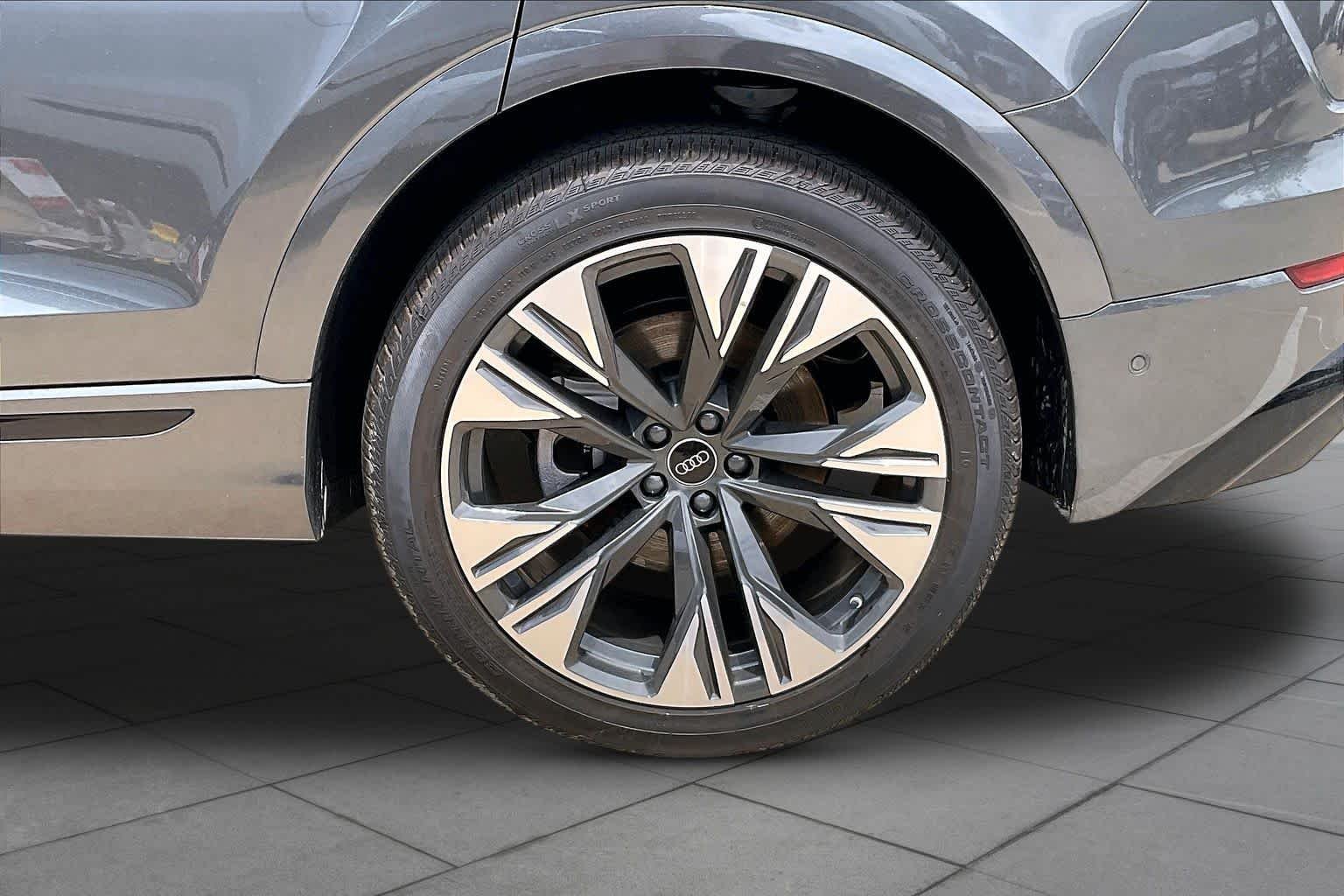 Used 2026 Daytona Gray Pearl Effect Audi Premium Plus image 11