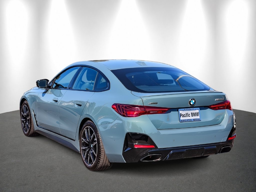 2026 BMW 4 Series photo 4