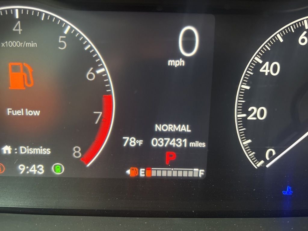 2023 Honda Pilot LX AWD's photo