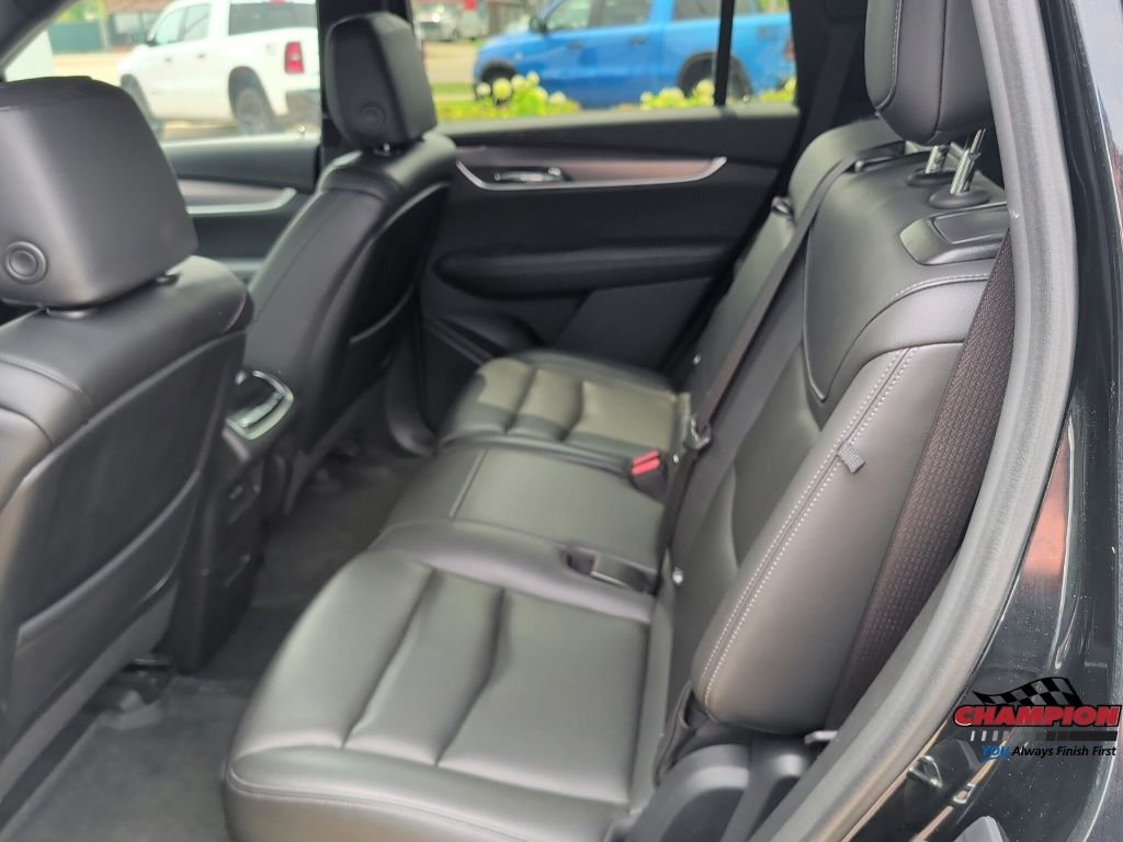 Used 2023 Black Cadillac Luxury image 14